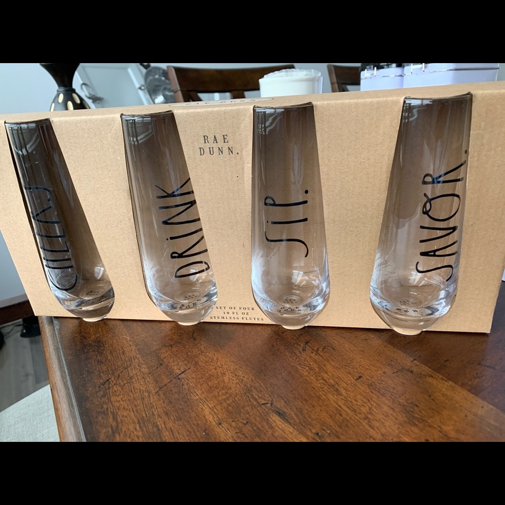 New in box. Rae Dunn stemless flutes set.